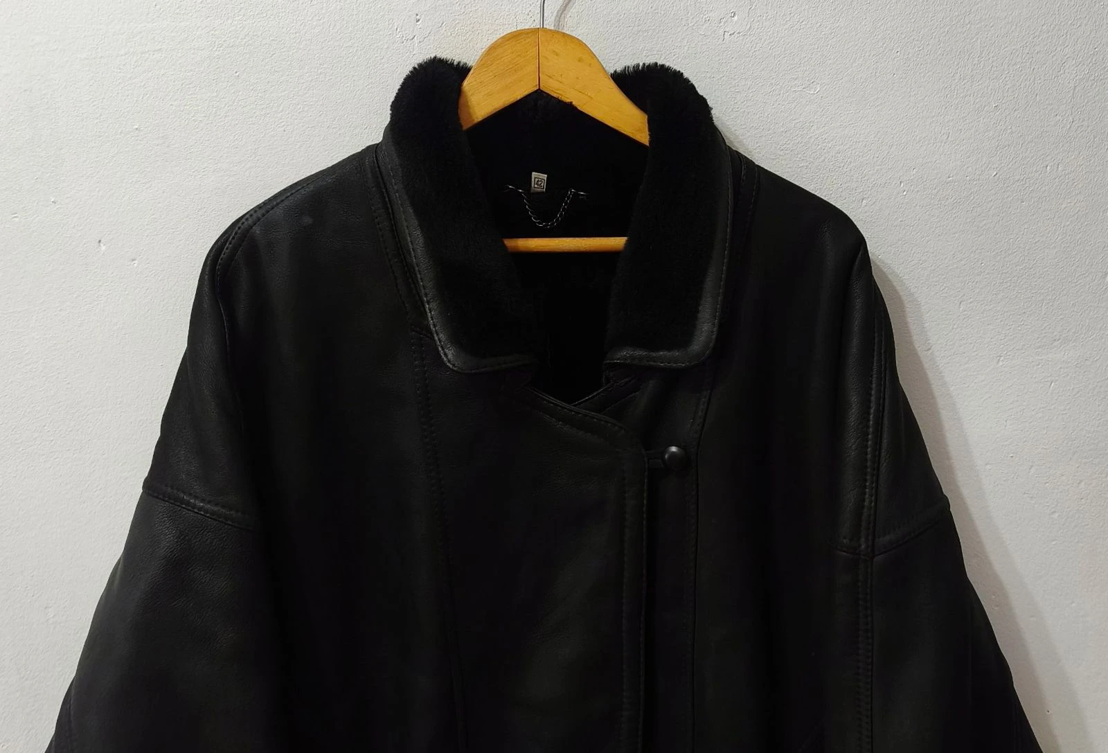 Black leather jacket men Size 42 – photo 3